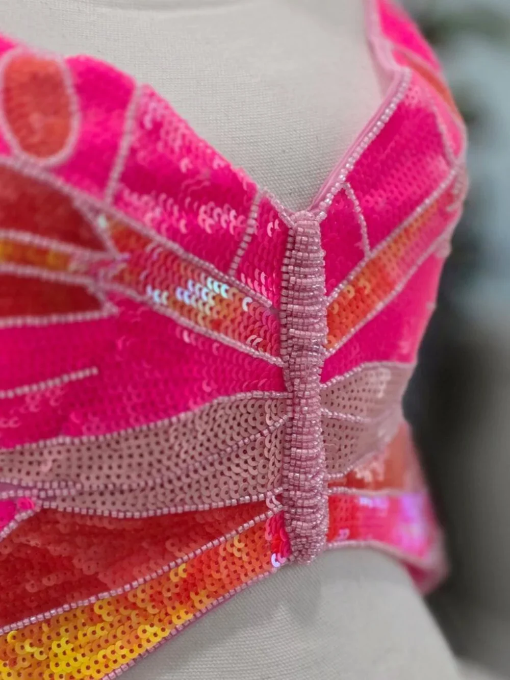 Club Exx ✦ Pixlie Playa Dreamin Butterfly Sequin Halter Top ✦ Pink Multi M/L NWT - Picture 9 of 12